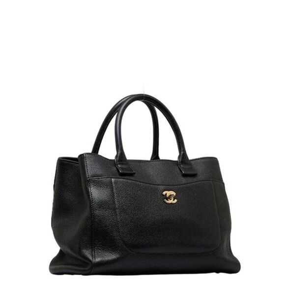 Chanel Coco Mark Neo Executive Tote - Picture 3 of 10